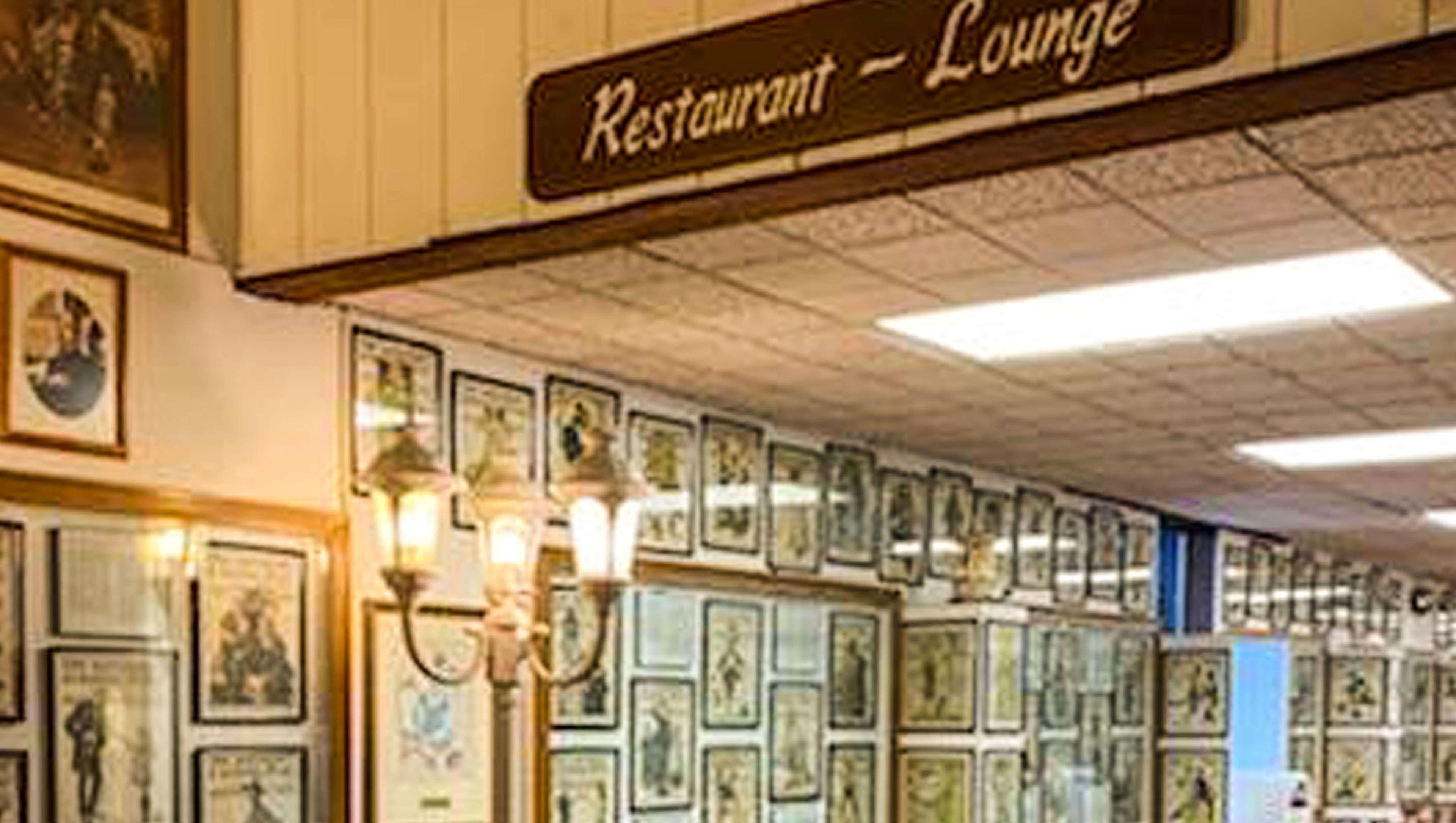 Voyageur Inn And Conference Center Reedsburg Esterno foto